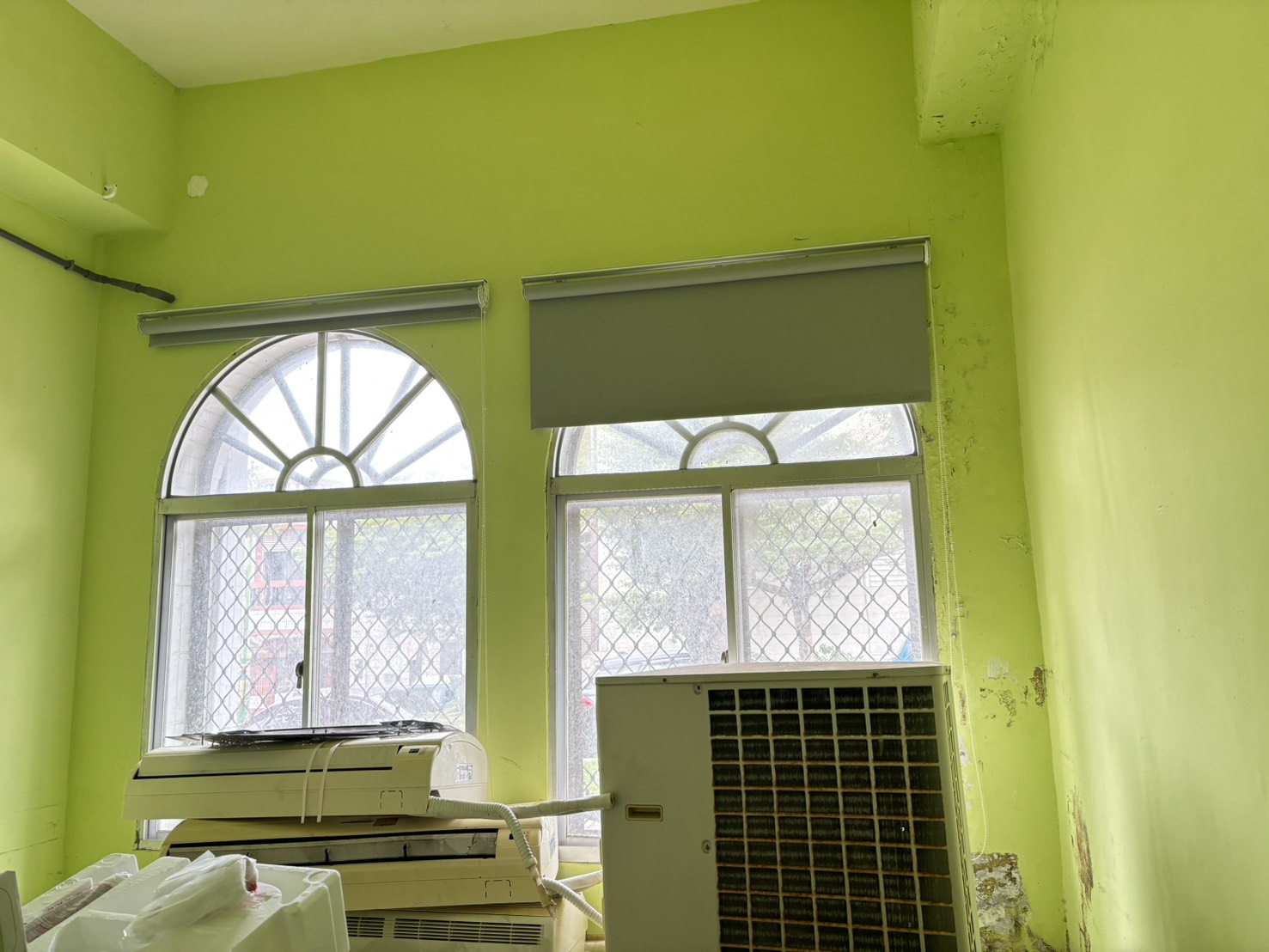 圖片:防焰遮光調光簾