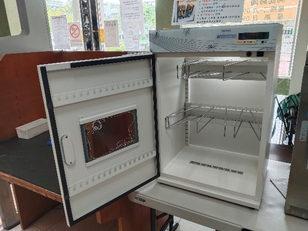 圖片:新增二代圖書文件滅菌機1臺