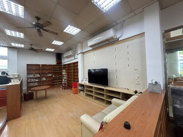 圖片:1F圖書區施工後-結構補強及整修